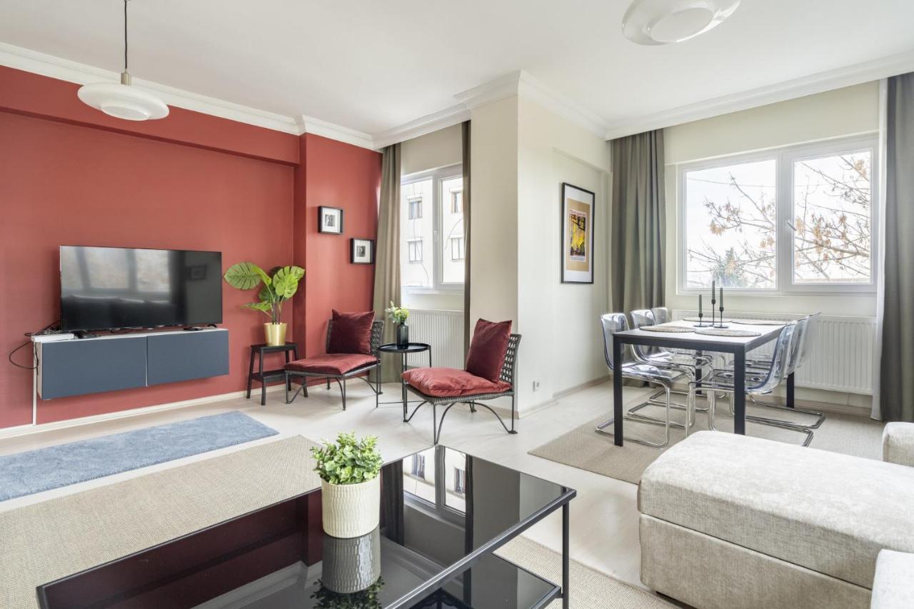 Apartamento Modern Flat With Balcony On Bagdat Street Estambul Exterior foto
