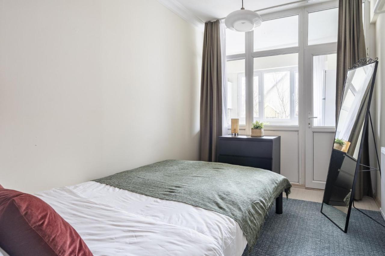 Apartamento Modern Flat With Balcony On Bagdat Street Estambul Exterior foto