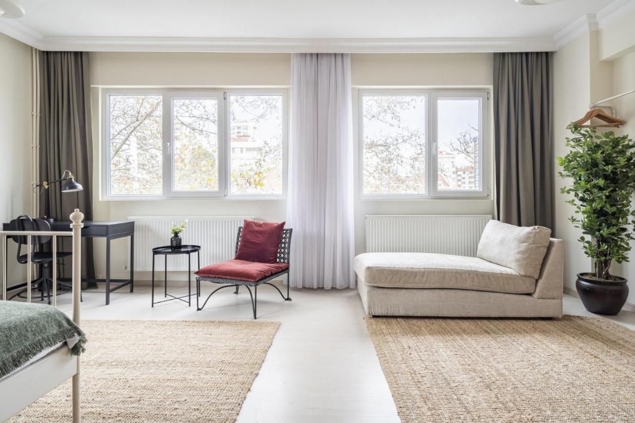 Apartamento Modern Flat With Balcony On Bagdat Street Estambul Exterior foto